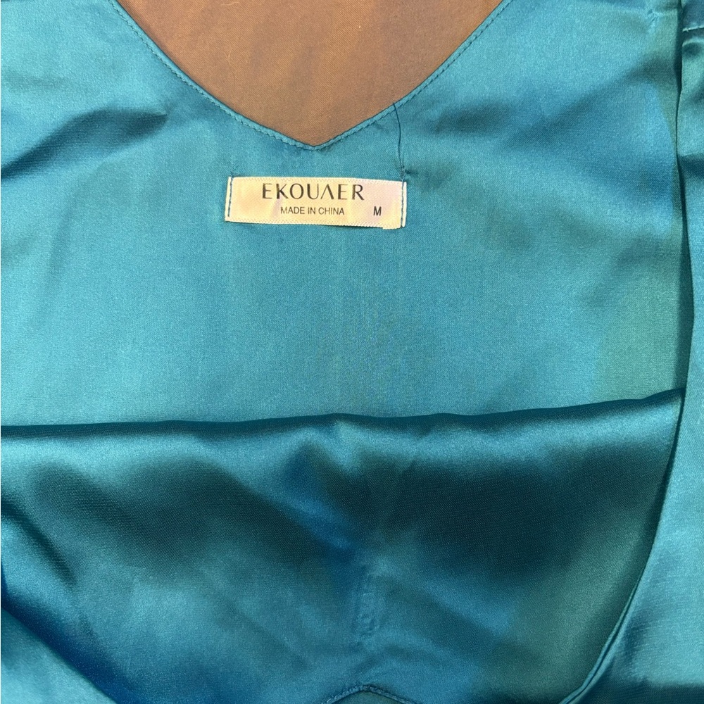 Ekouaer Teal Satin Top